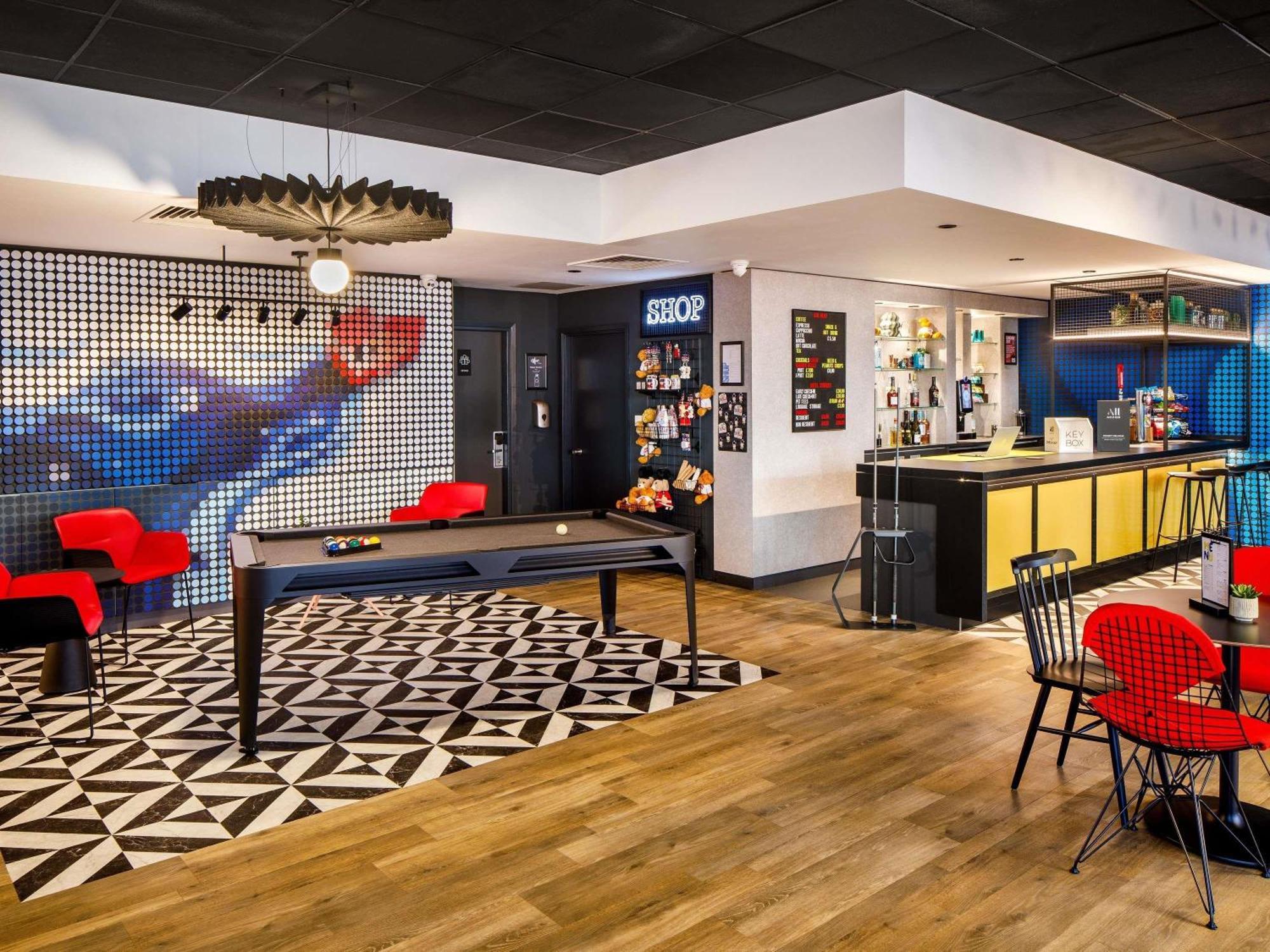 Where to Stay in Greenwich: 2 Best Budget Hotels