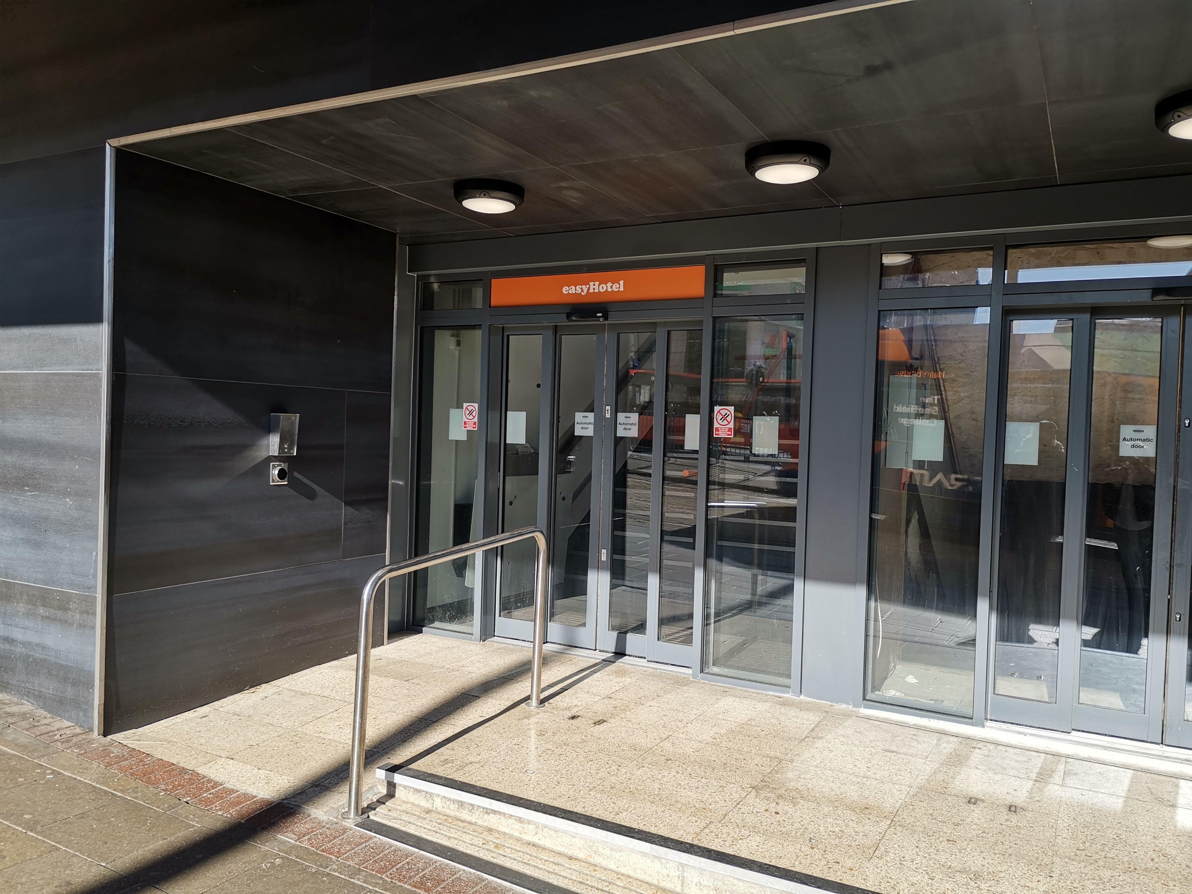 Staying Near Meadowhall: 5 Budget Hotels Compared