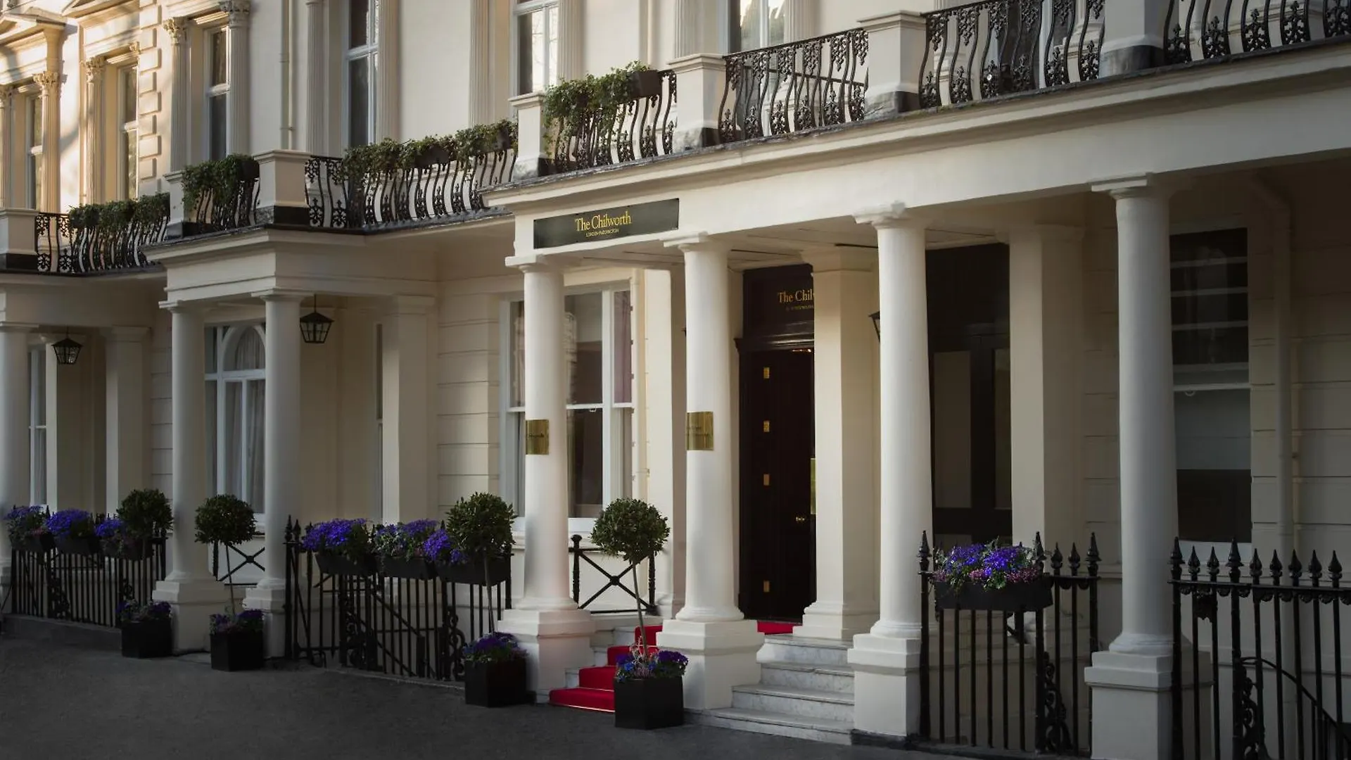 Where to Stay in Westminster Borough: 6 Best Hotels