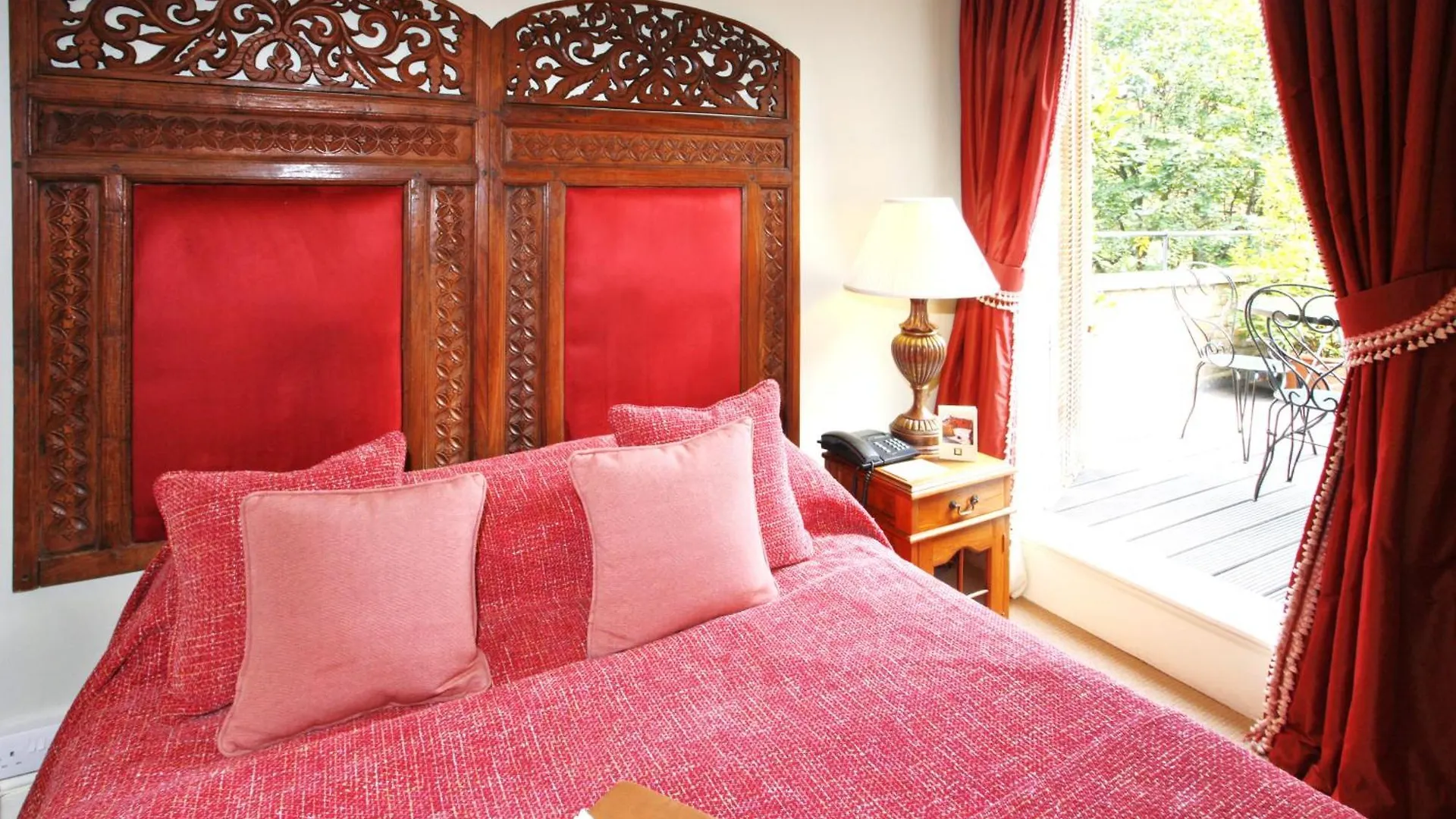 11 Best Boutique Hotels in Kensington, London
